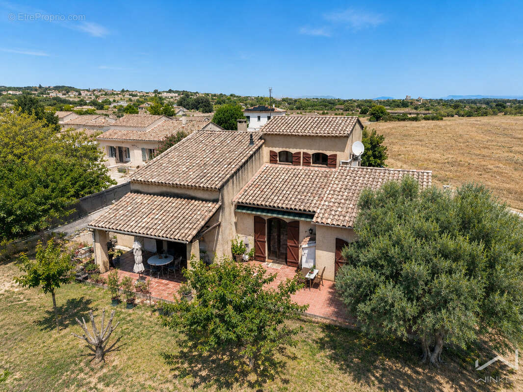 EXCLUSIVITE : MAISON à St-Alexandre (30) -  158 M2 - 3 chambres - 1 bureau - 2 garages - 1 atelier - Terrain 1 - photo 15