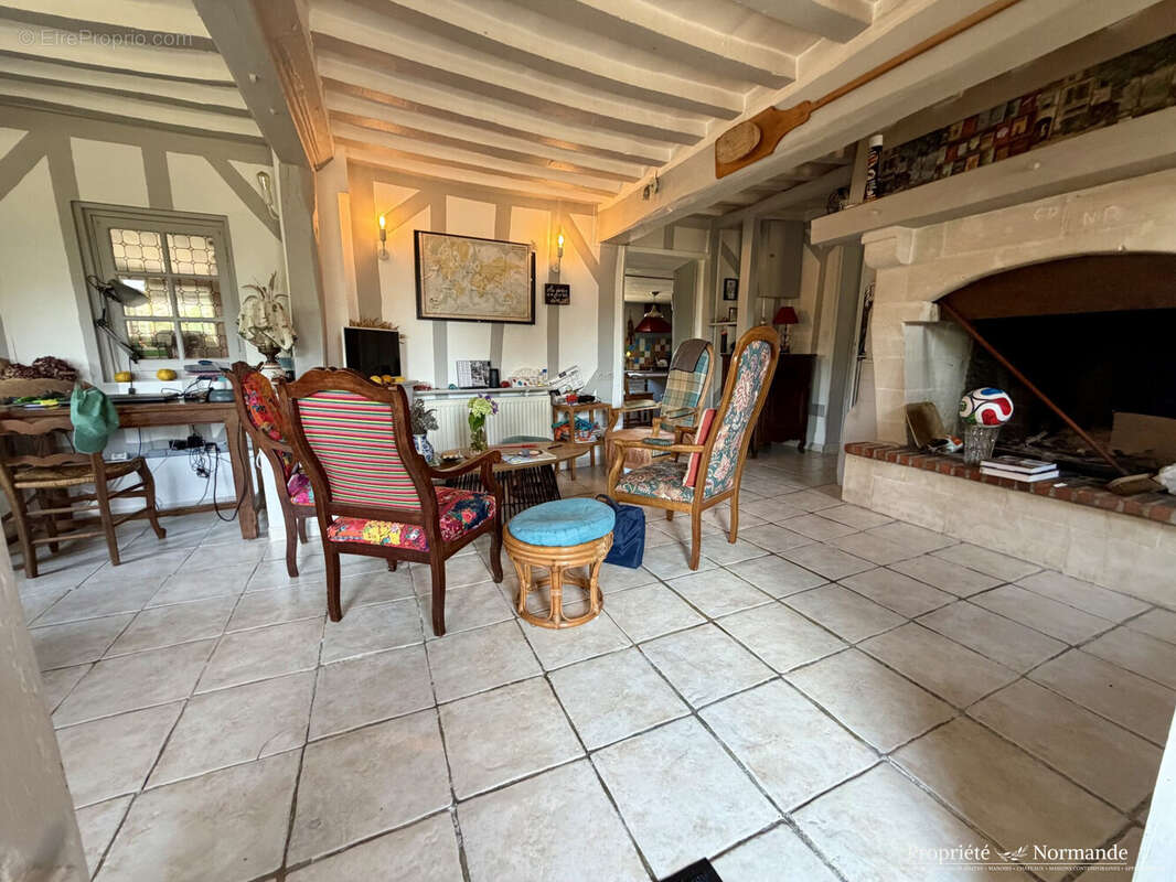 Maison 140 m² à Pont-Audemer  - photo 2