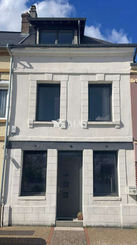 Maison à DUCLAIR