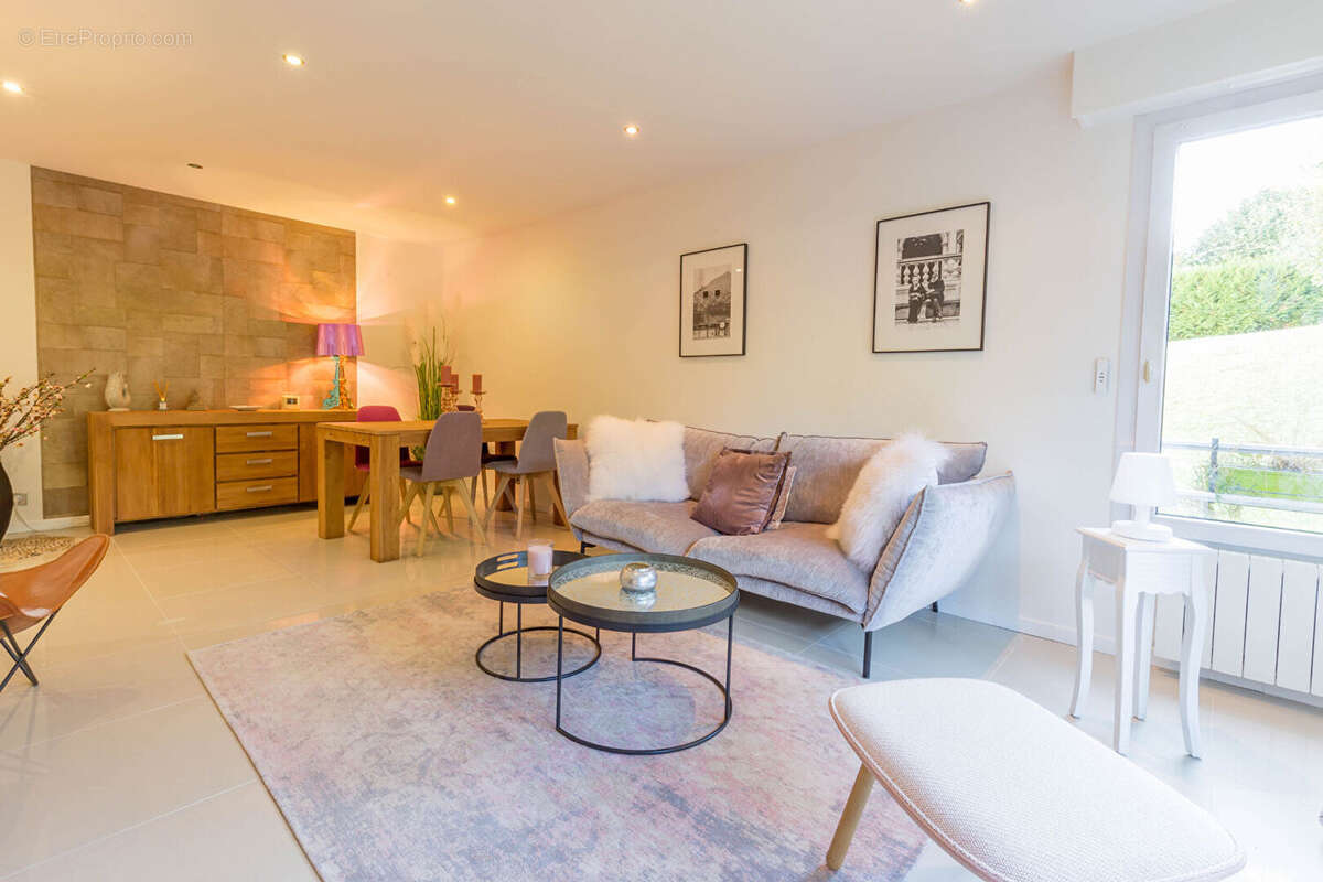 Agence immobiliere laforet - exclusivite - "aloe" - annecy le vieux - appartement t3 de 68,16m² - terrasse - cave - parking de c - photo 4