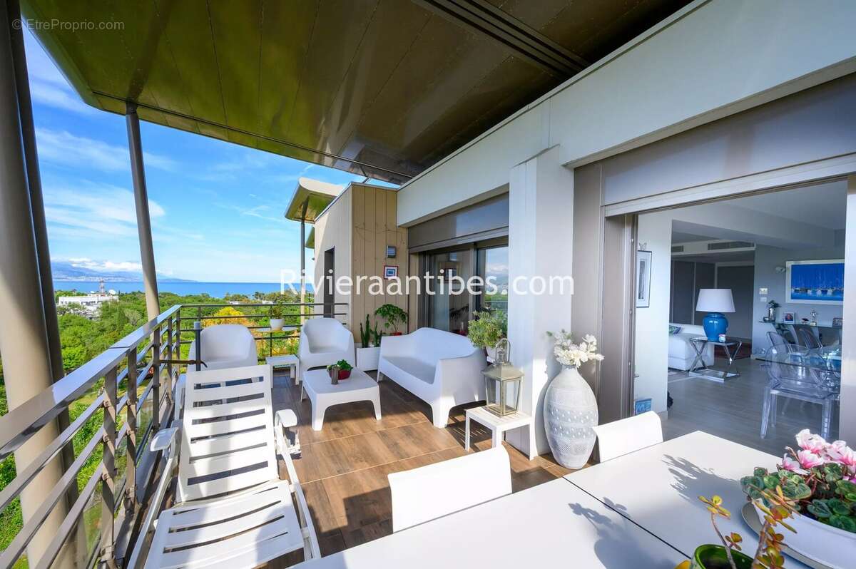 Antibes dernier etage 5p vue verdure et mer - photo 18