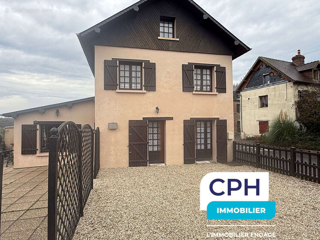 Maison à NOTRE-DAME-DE-COURSON