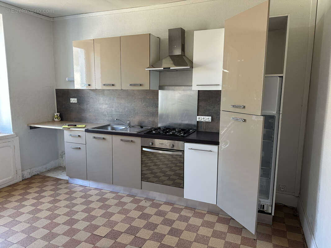 Maison à TROIS-VEVRES