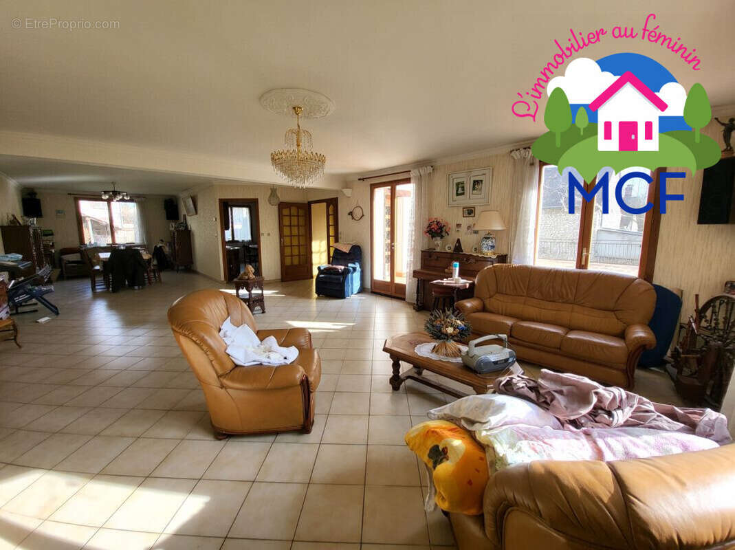 Maison à PACY-SUR-EURE