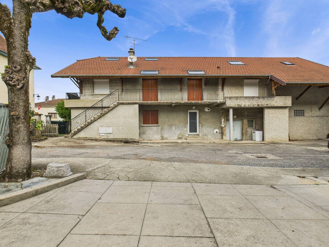 Maison à CHAPAREILLAN