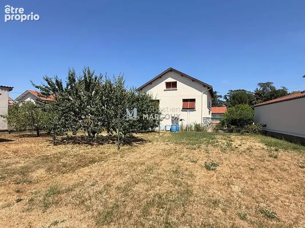 Montbrison (Moingt) Villa  F5  (96.55 m2 hab) + sous sol + combles aménagés, avec beau potentiel - photo 2