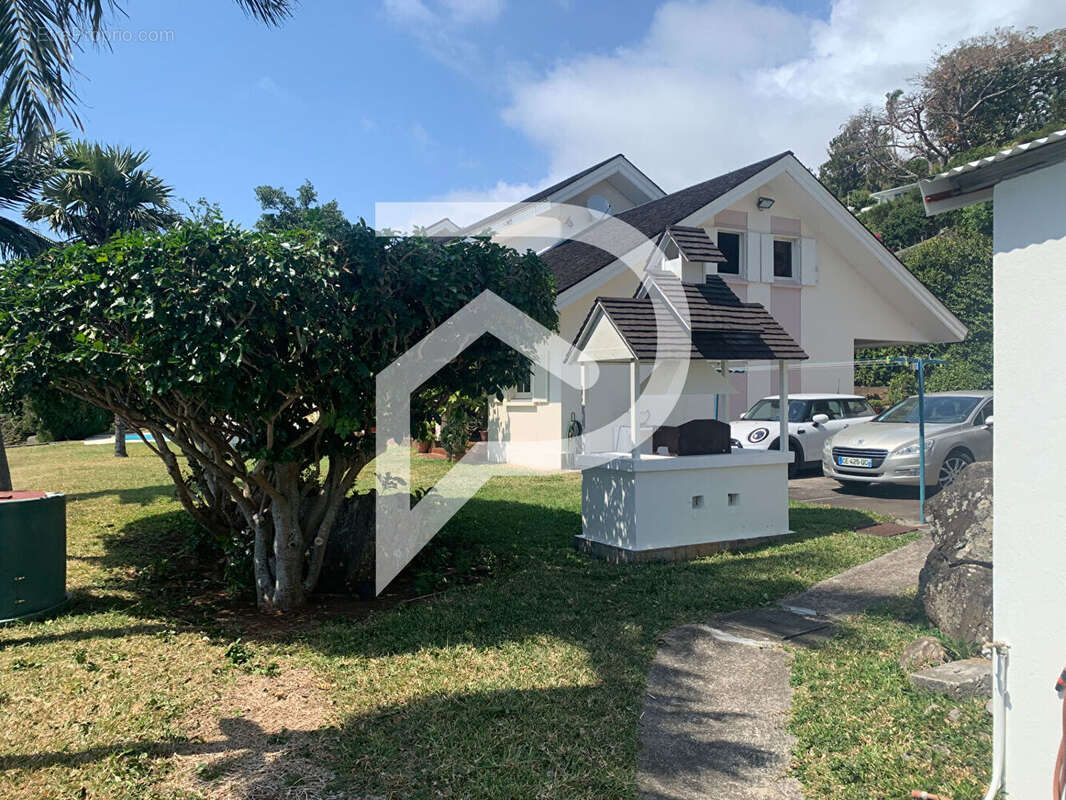 Maison à SAINT-DENIS