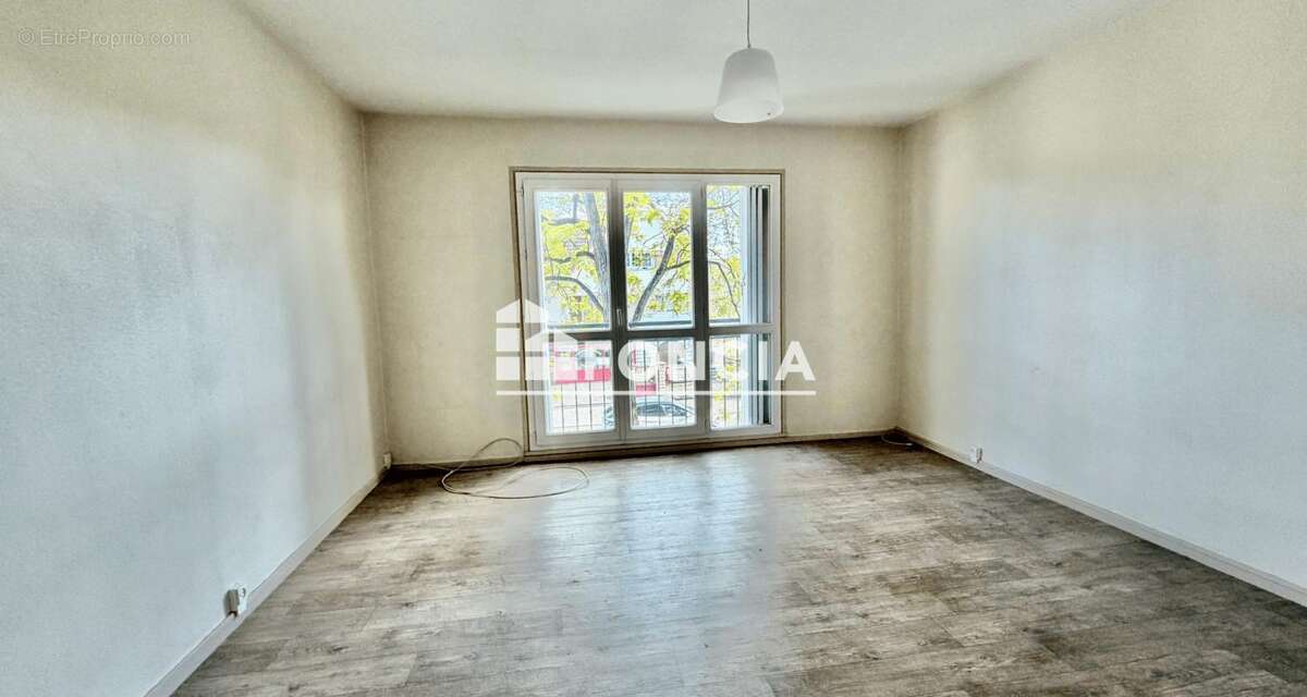 Appartement à YERRES