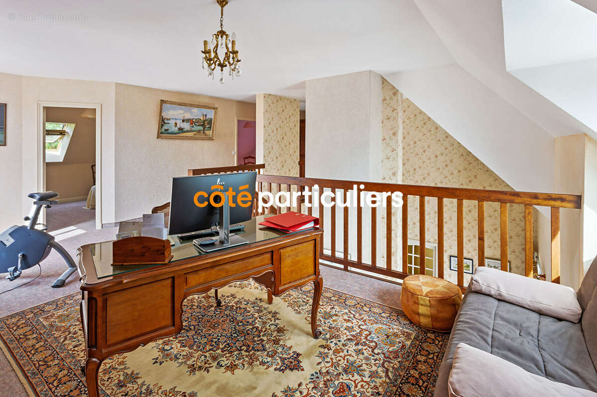 Maison à SAINTE-LUCE-SUR-LOIRE