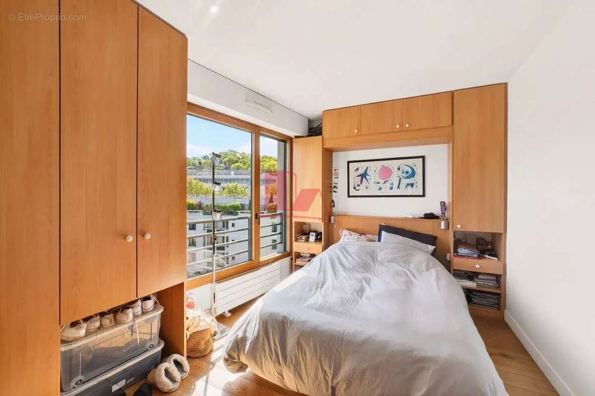 Appartement à ISSY-LES-MOULINEAUX