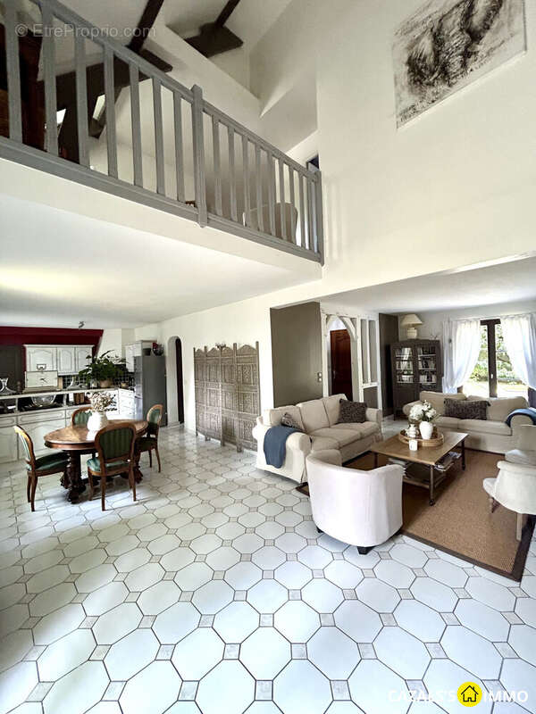 Maison à ARBONNE-LA-FORET