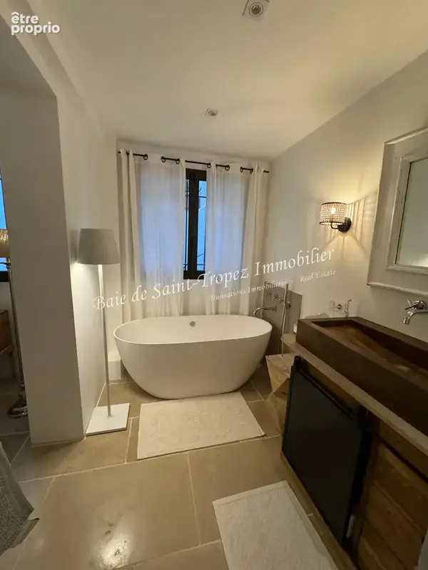 Magnifique appartement de 147m2  avec un jardin de 150m2 env à 2 pas de la place des Lices - photo 8