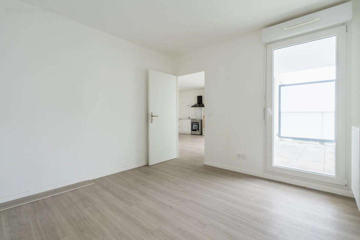 Appartement à LE BOURGET
