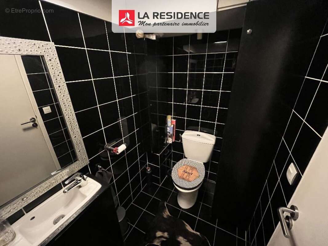 Appartement à SARTROUVILLE