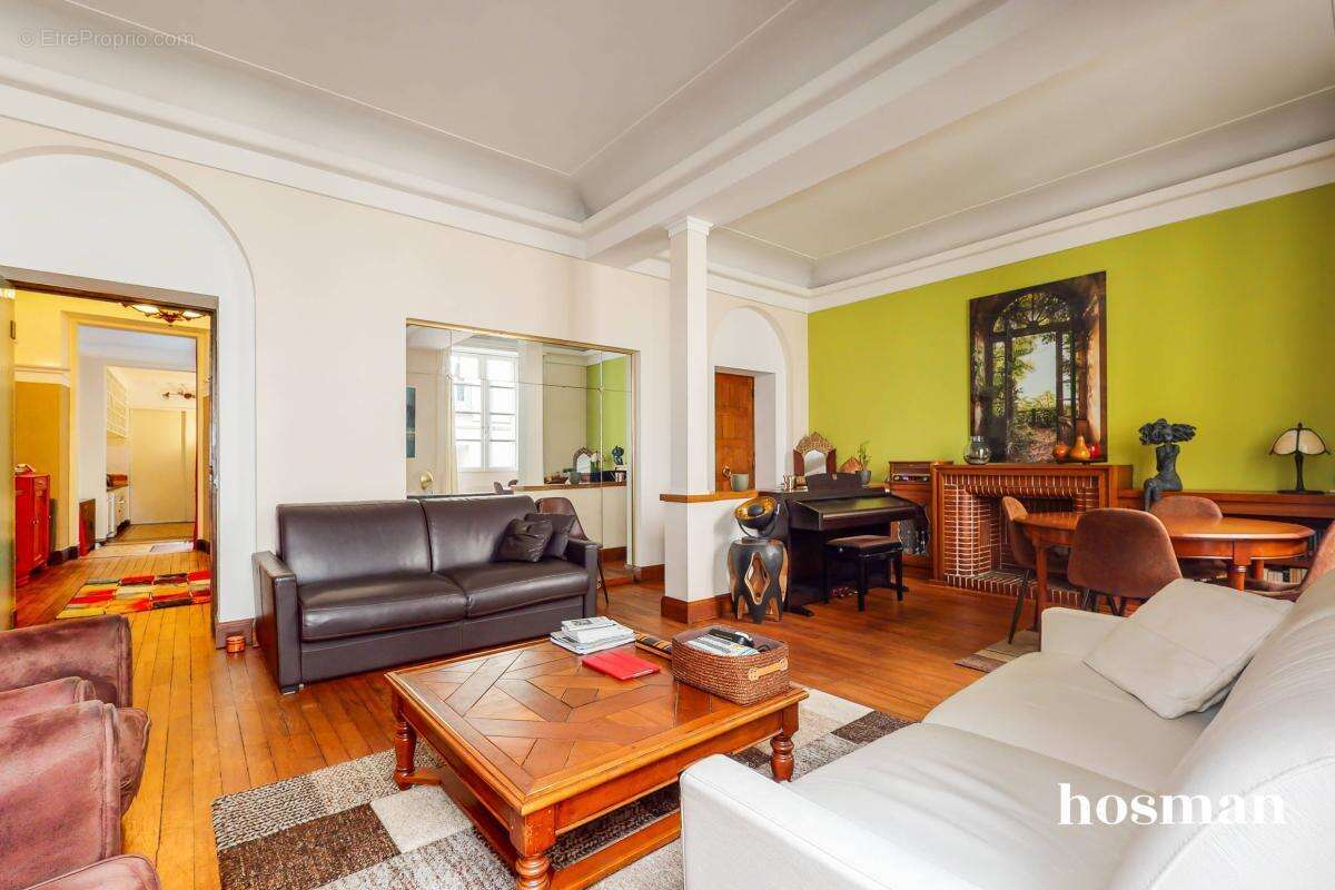 Appartement 4 pièces de 91 m² avec patio - Quartier historique de Nantes - photo 4