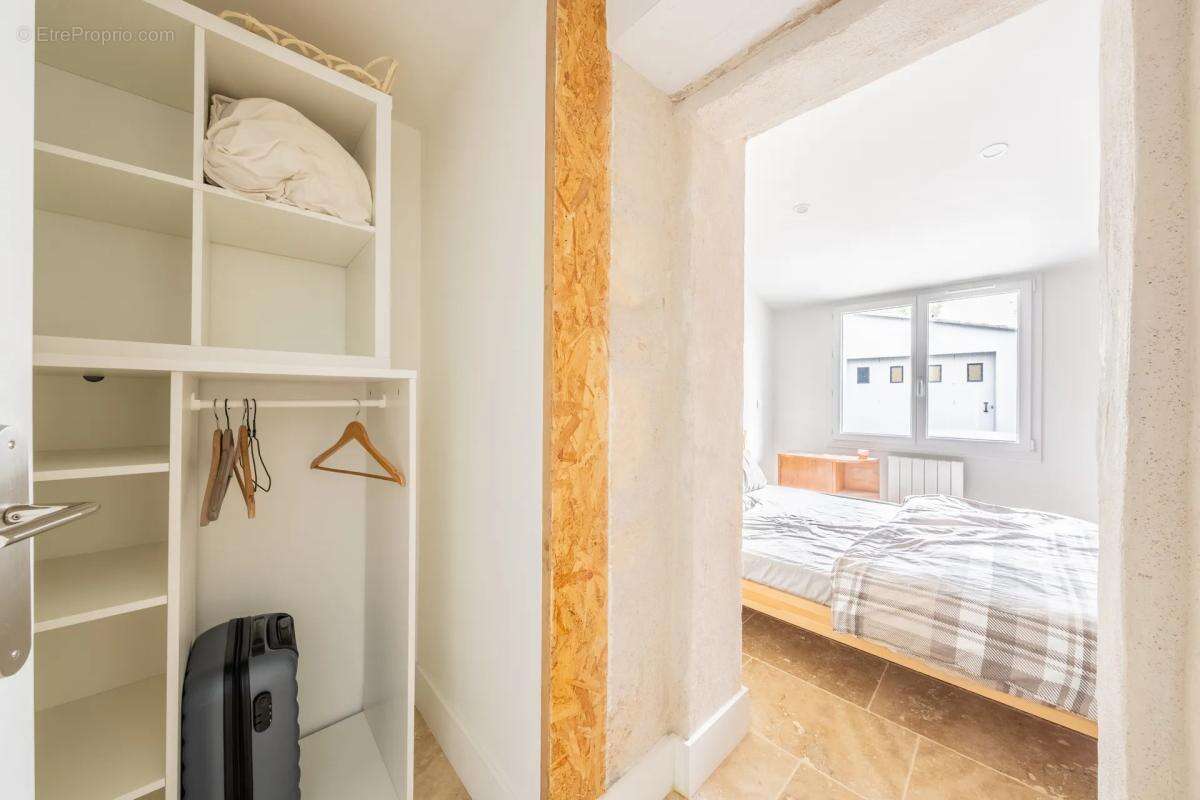 Maison à SAINT-CIERS-SUR-GIRONDE