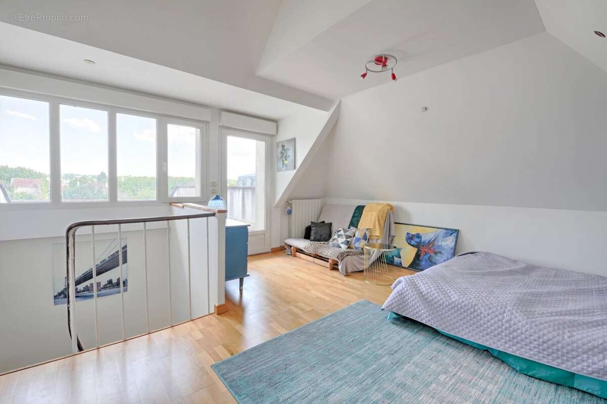 Maison à SAINT-MAUR-DES-FOSSES