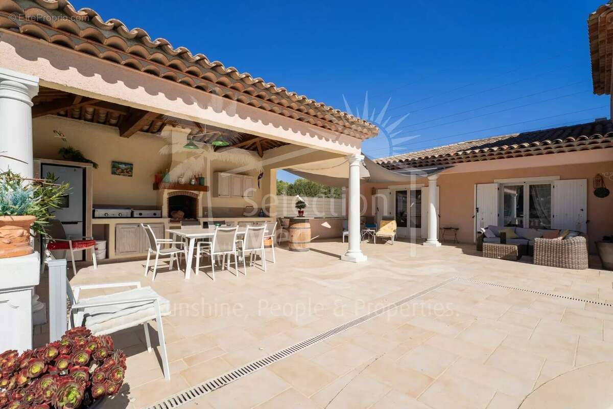 Maison à MOUANS-SARTOUX