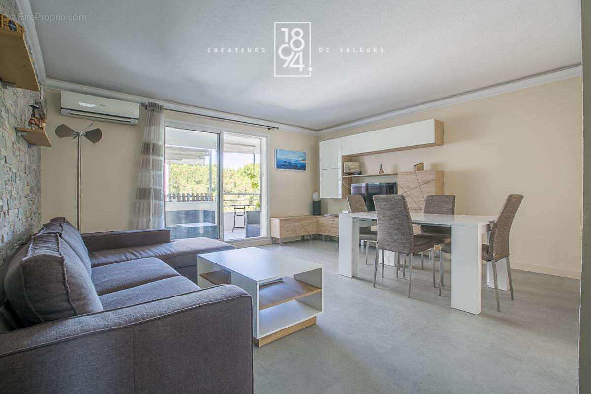 Appartement à MARSEILLE-8E
