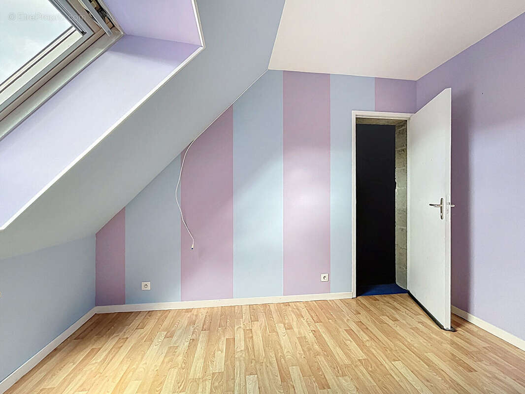 Maison à DOL-DE-BRETAGNE