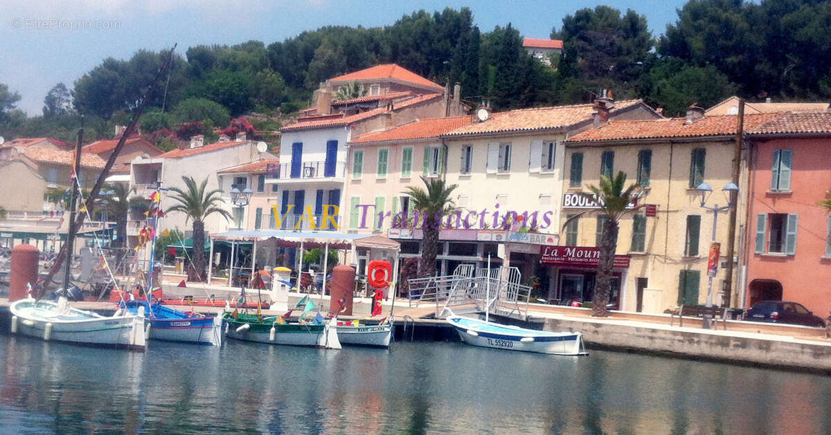 Appartement à SAINT-MANDRIER-SUR-MER