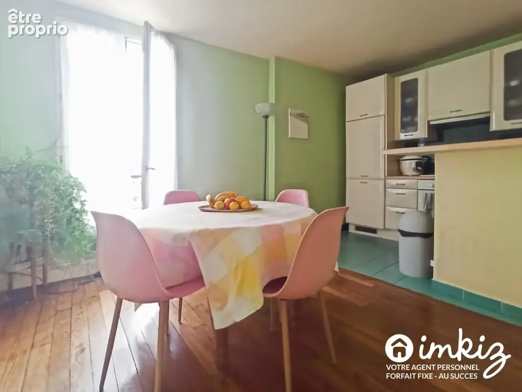 Appartement  2  pièces - chambre de bonne en sus - photo 5