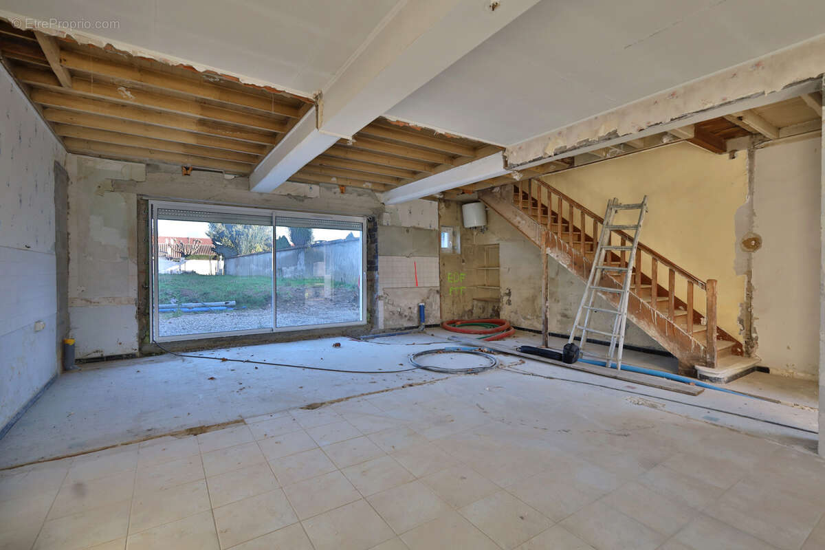 Maison à SAINT-JUST-CHALEYSSIN