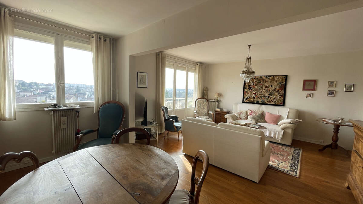 Appartement à SAINT-ANDRE-LES-VERGERS