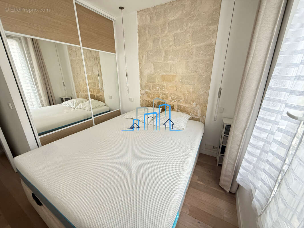 Appartement à PARIS-12E