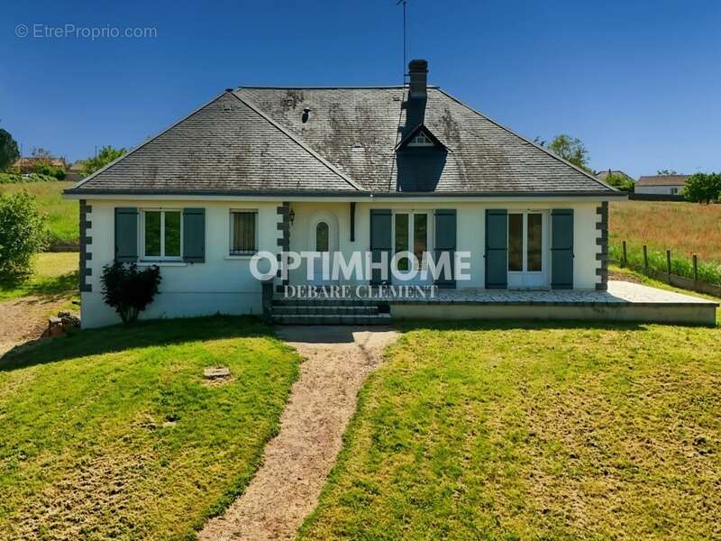 Maison à SAINT-JEAN-DE-THOUARS