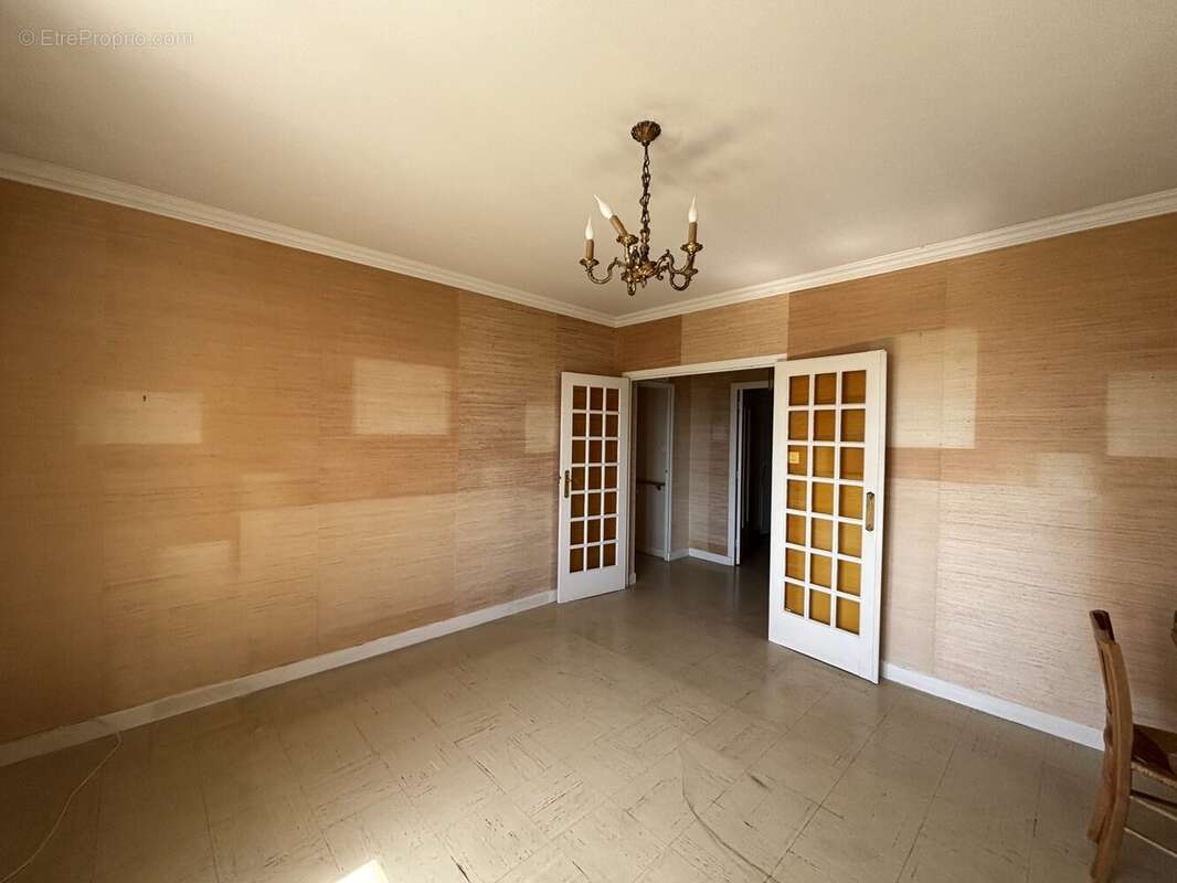Appartement 75 m² à Privas  - photo 3