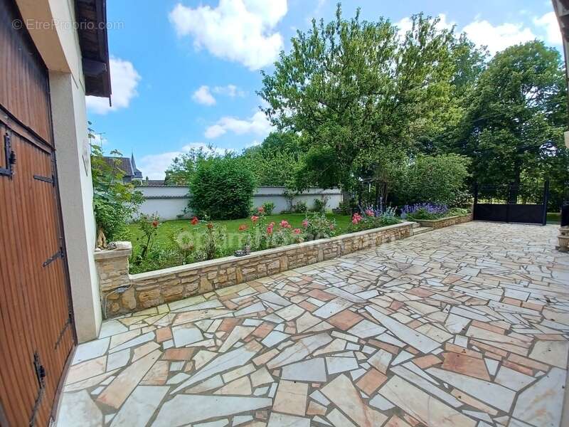 Maison à CONSENVOYE