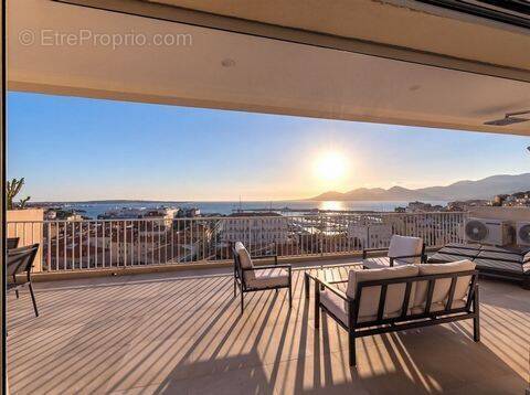 Appartement à CANNES