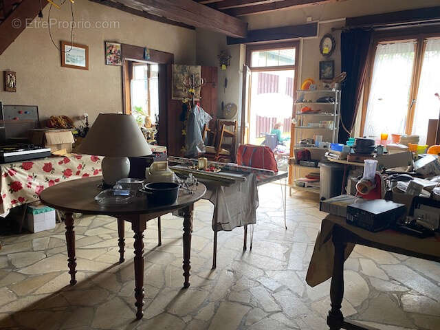 Maison à MARIGNE-LAILLE