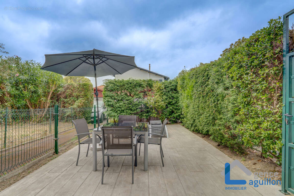 Hendaye plage- 2 pieces avec terrasse et parking - photo 2