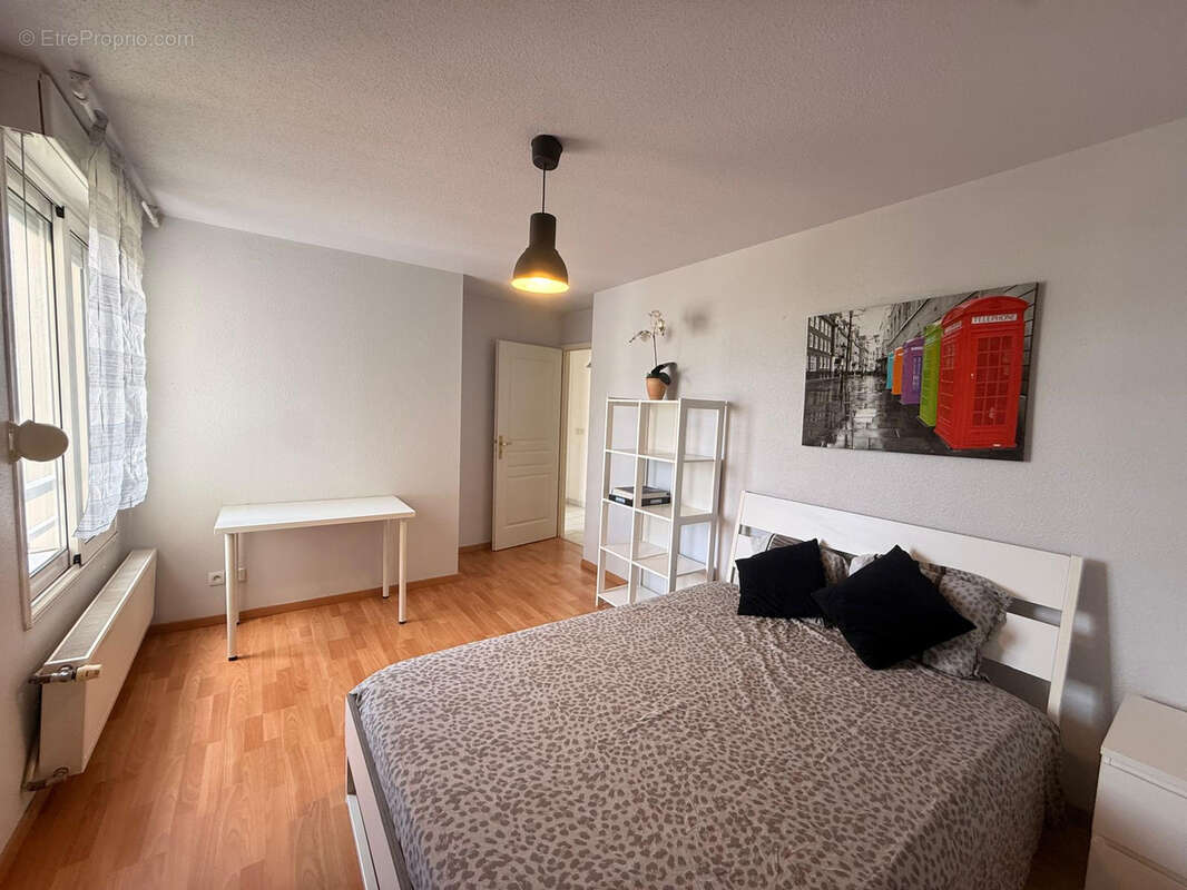 À vendre   Appartement 3 pièces de 70 m2 à Huningue - photo 8