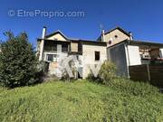 Maison à SAINT-PRIEST-TAURION
