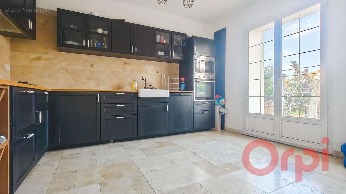 Habitation de 145m²+ dépendance de 55m² + espace modulable de 145m² - photo 3