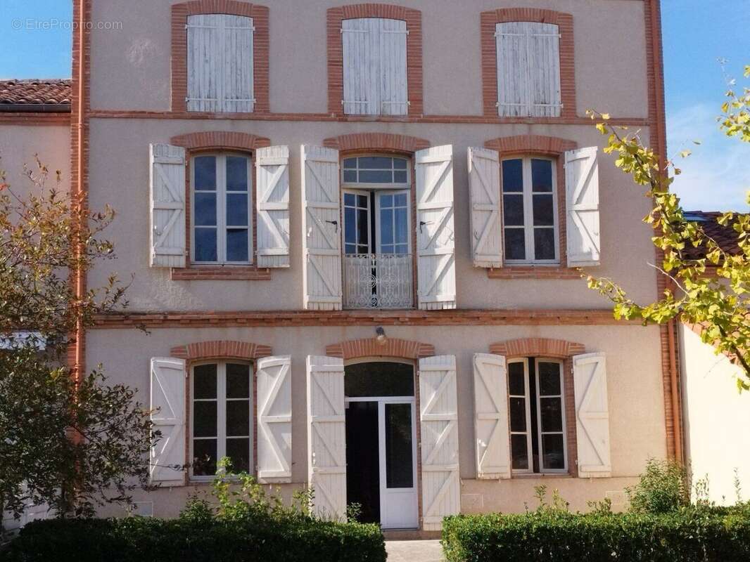 Maison bourgeoise à rénover         secteur Castelsarrasin - photo 6