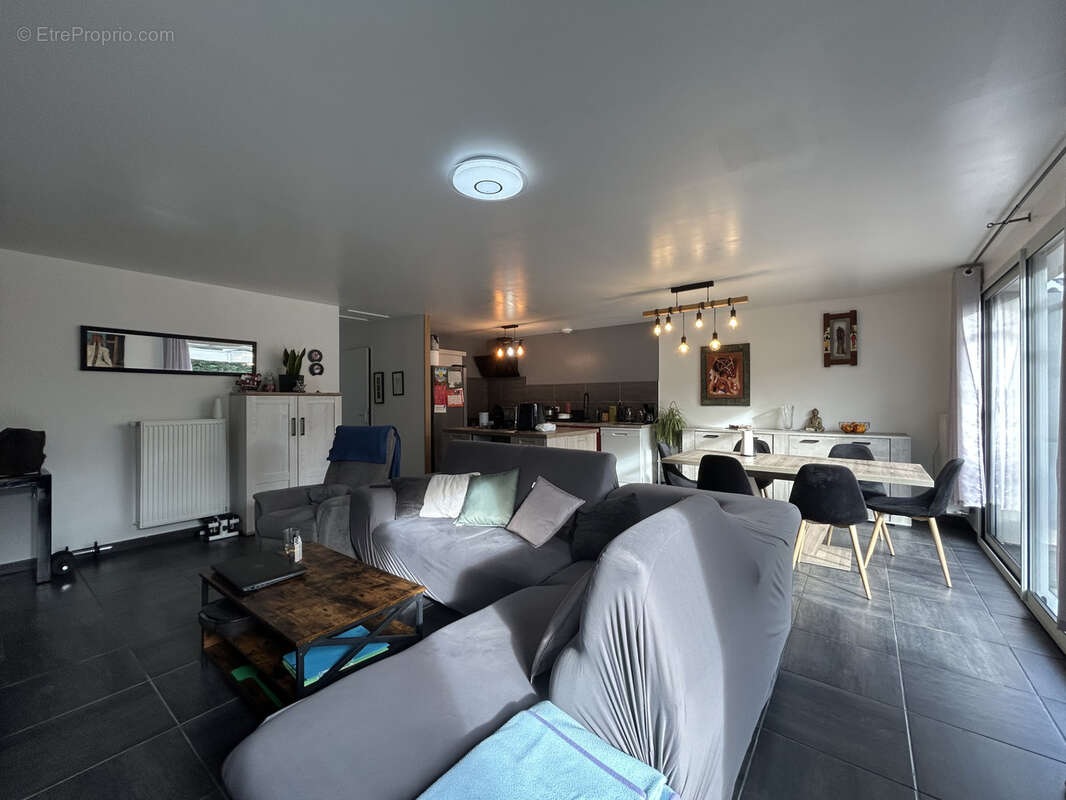 Maison à AIXE-SUR-VIENNE