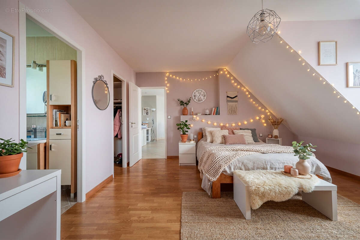 Maison à PECQUEUSE
