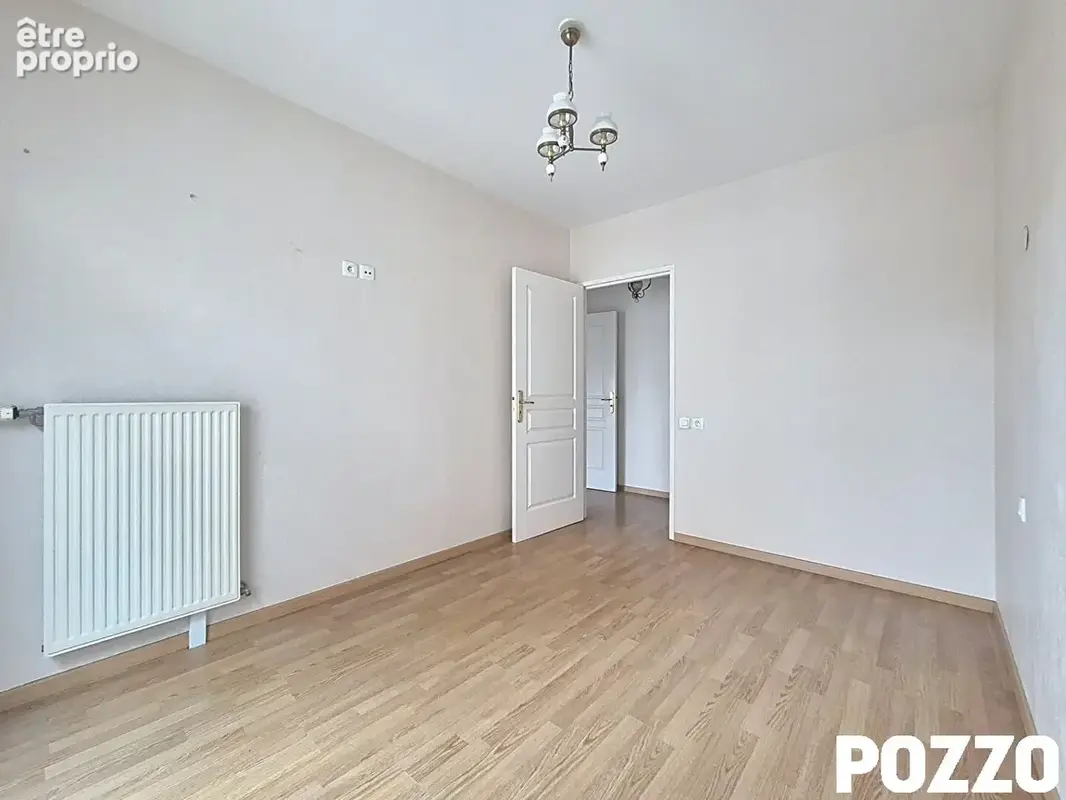 Appartement Caen 5 pièce(s) 95 m2 - BALCON - ASCENSEUR - 2 GARAGES - CAVE - photo 7