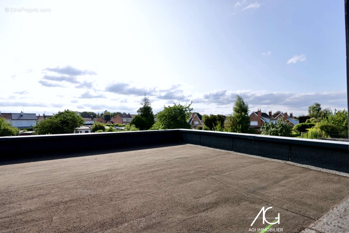 Fâches-thumesnil   magnifique maison familiale de 167 m2 entièrement rénovée   jardin   terrasse   garage de 6 - photo 23