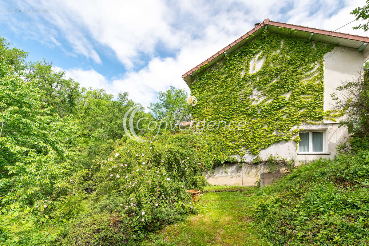 Maison à BOSMIE-L'AIGUILLE