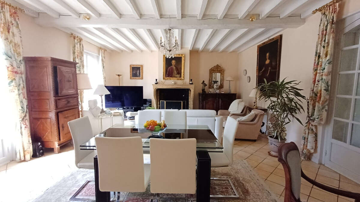 Maison à BELLERIVE-SUR-ALLIER