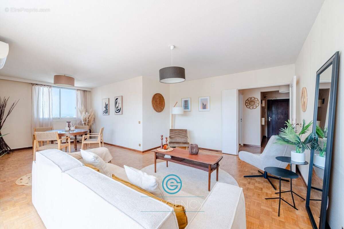 Appartement 90 m² à Marseille-9e  - photo 7