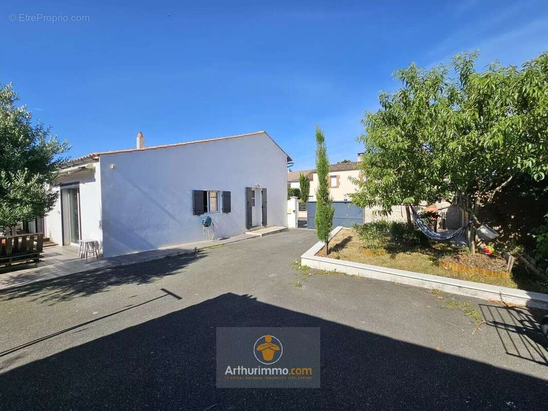 Maison à BENON