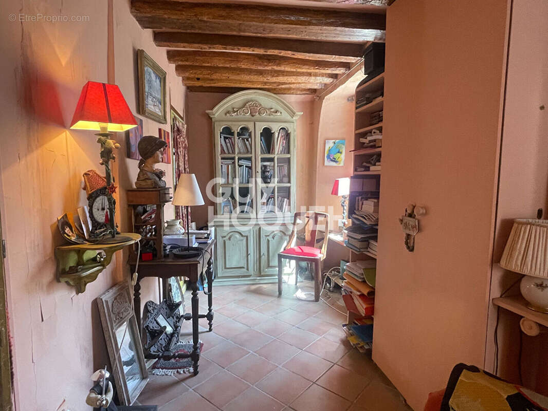 Maison de ville 5 pièces avec dépendance à étiolles - photo 10