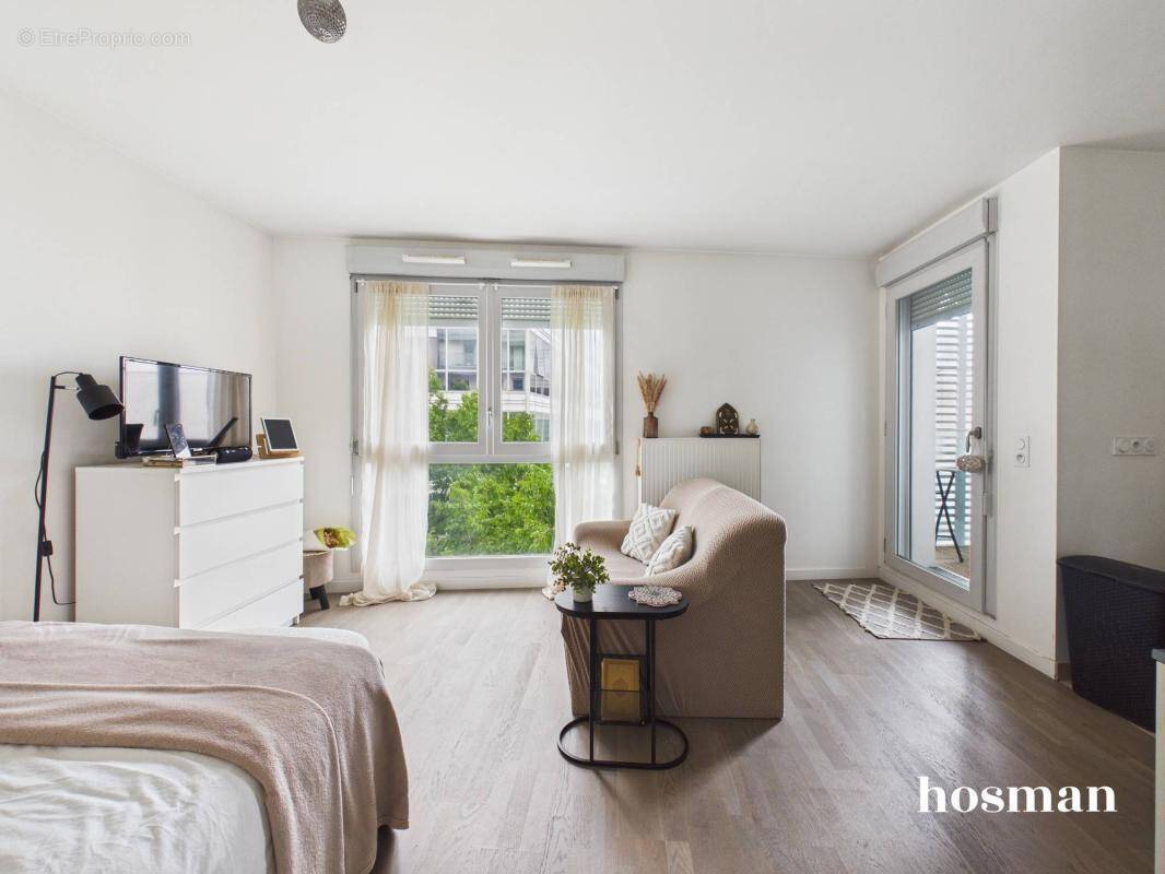 Appartement à GENNEVILLIERS