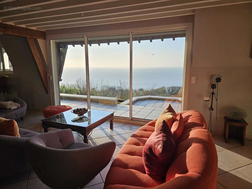 Maison à VILLERVILLE